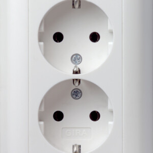 GIRA 2-G Schuko Sock  Cov Unit Standard 55 P White M