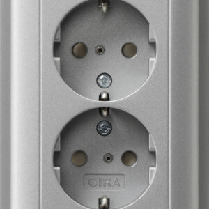GIRA 2-G Schuko Sock  Sh + Cov Unit System 55 C Alum