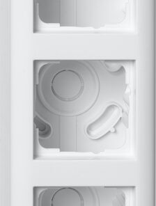 GIRA Sm Hous  3-G + Fr  Standard 55 P White
