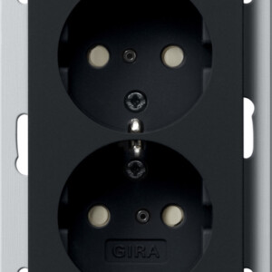 GIRA 2-G Schuko Sock  Sh F  Fm Db 1 5-G System 55 Black M