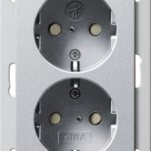 GIRA 2-G Schuko Sock  Sh F  Fm Db 1 5-G System 55 C Alum