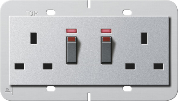 GIRA 2-G Sock  Bs 13 A Switched Ctrl L  + Sh System 55 Bs 80 C Alum